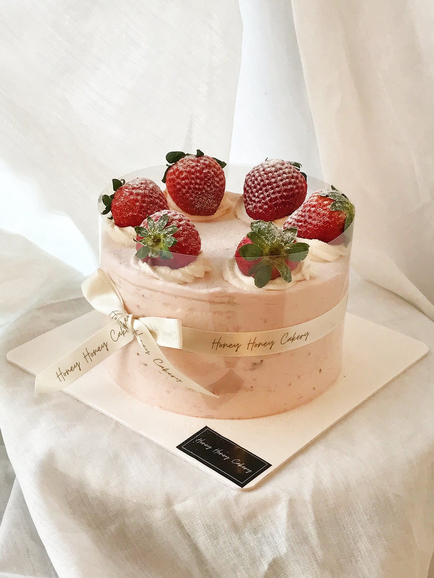 Strawberry Cheese Crepe-Chiffon Hybrid