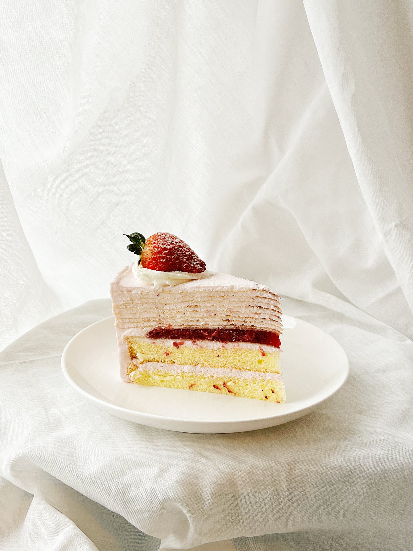 Strawberry Cheese Crepe-Chiffon Hybrid