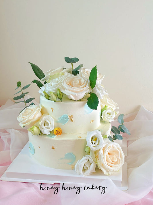 Double layer flower chiffon cake